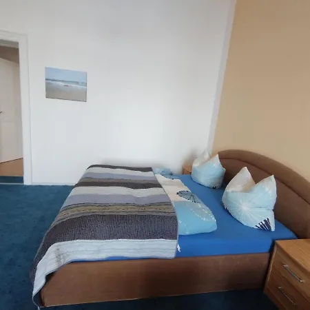 Freya Apartment *